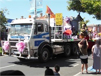 Eaglehawk-03-18-Parade_No08