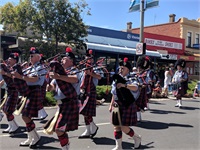 Eaglehawk-03-18-Parade_No21