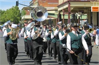 Eaglehawk-03-18-Parade_No34