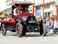 KL17-Parade-106