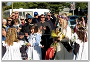 wallaroo bards may queen and flower girls